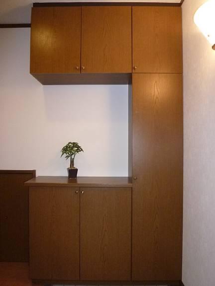 Receipt. Large shoe box equipped!