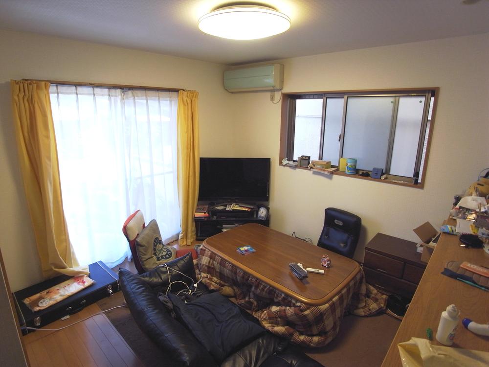 Living. Indoor (12 May 2013) Shooting