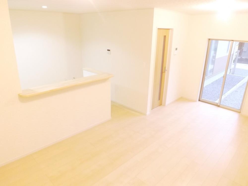 Living. Local photos (living) Unnecessary and easy care wax!