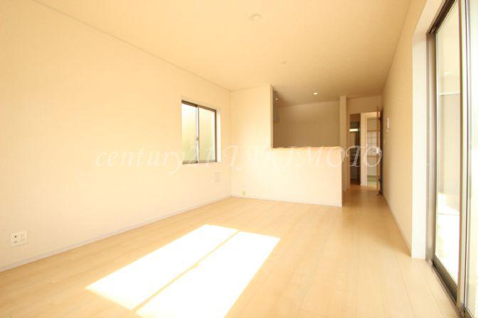 Living. Open-minded LDK! ! It may yet be day!