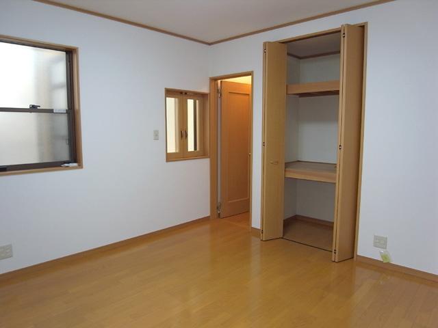 Non-living room. 7.8 Pledge of Western-style 2F