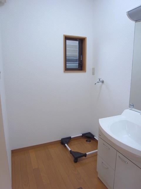 Wash basin, toilet. Undressing with a shower wash basin ・ bathroom