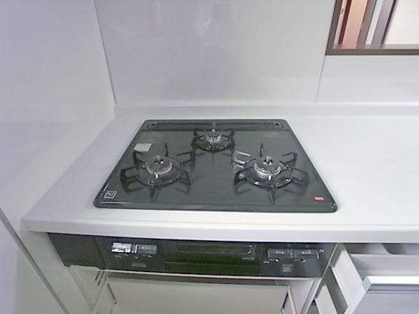 Other Equipment. Gas stove