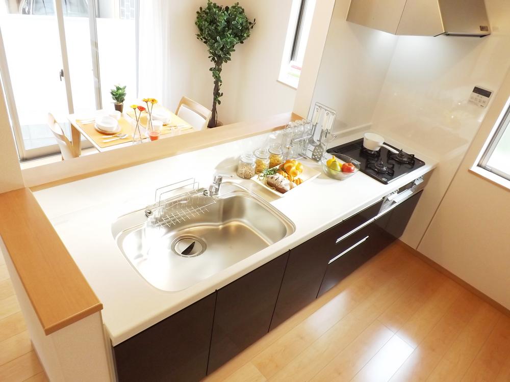 Same specifications photo (kitchen). Same specifications photo (kitchen) Unnecessary and easy care wax!