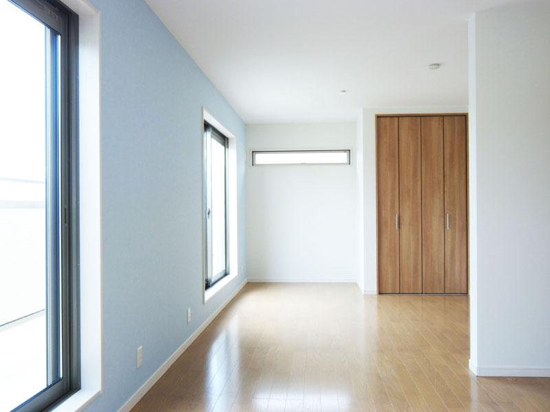 Same specifications photos (Other introspection). Make a stylish space in the accent wall. (The company example of construction photos)