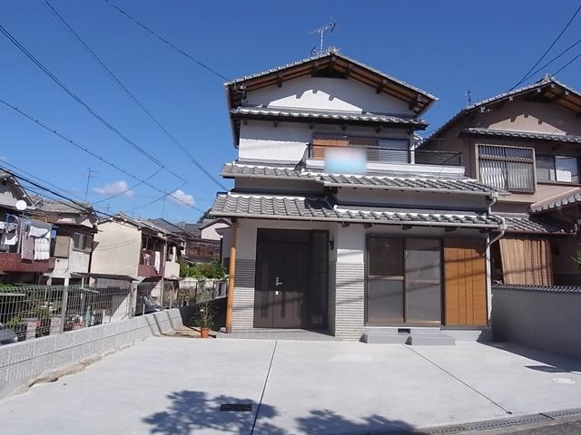 Local appearance photo