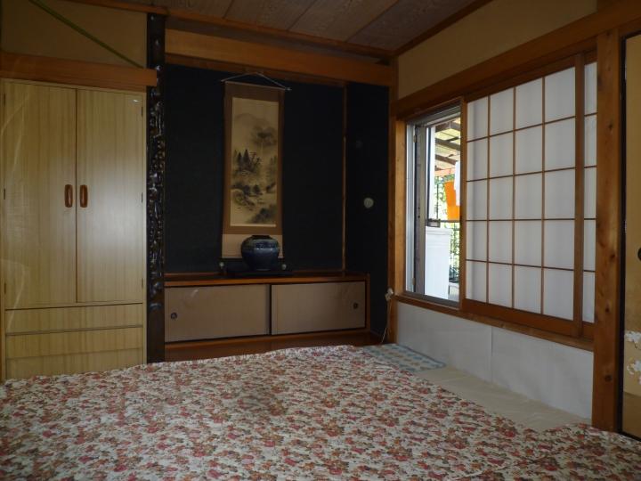 Non-living room. Indoor (10 May 2013) Shooting