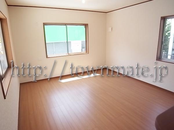 Same specifications photos (living). Bright family spacious living room welcoming everyone