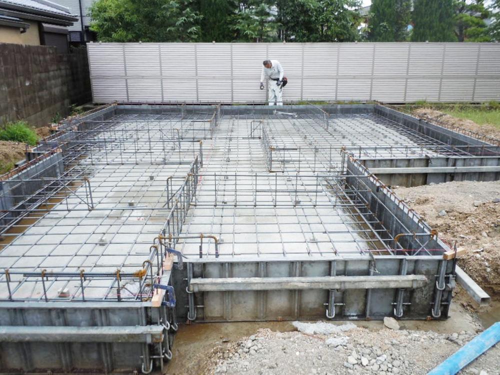 Construction ・ Construction method ・ specification. It contains the reinforcement check of by a third party.