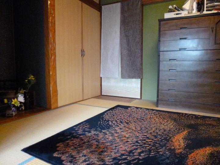 Non-living room. Indoor (11 May 2013) Shooting