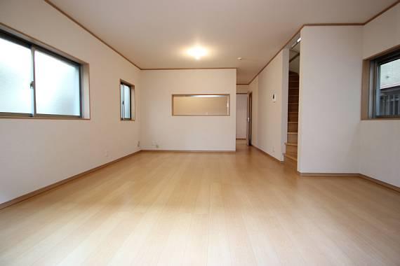 Living. Open-minded LDK!