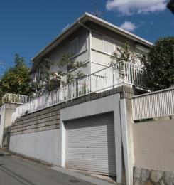 Local appearance photo. Local (11 May 2013) Shooting