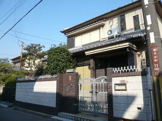 Local appearance photo