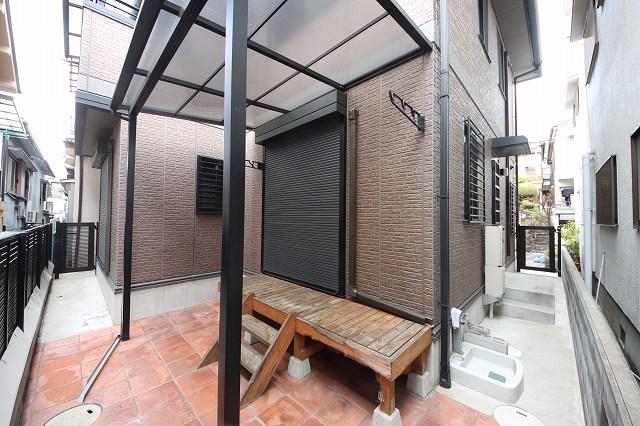 Garden. Local (11 May 2013) Shooting