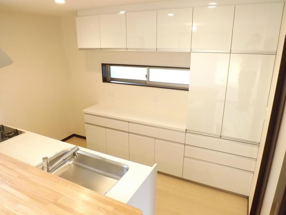 Kitchen. Local photo (kitchen)