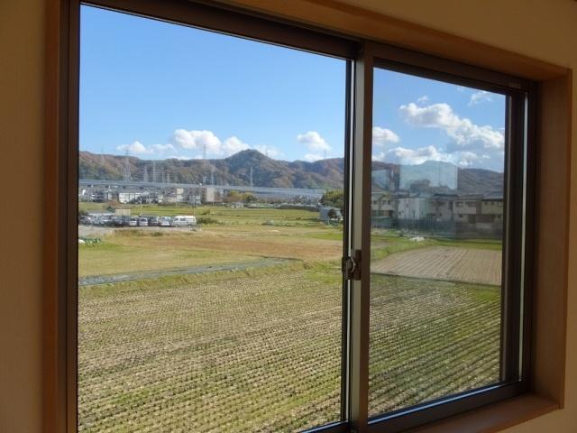 View photos from the dwelling unit