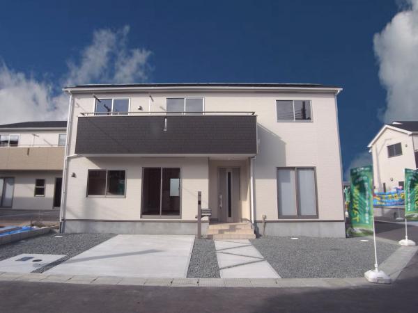 Same specifications photos (appearance). Simple appearance, which is also loved by everyone