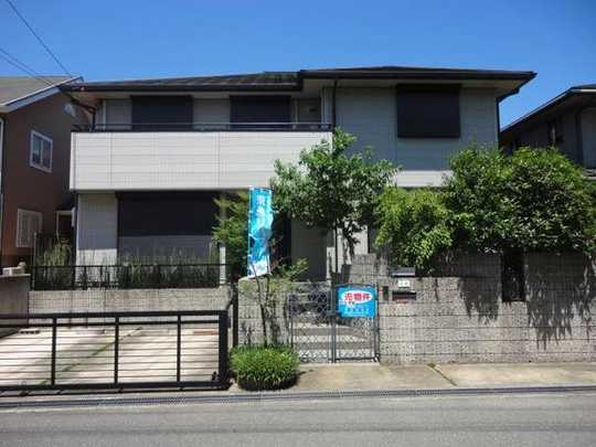 Local appearance photo. Building Appearance: October 1998 ~ Es ・ by ・ El architecture ~