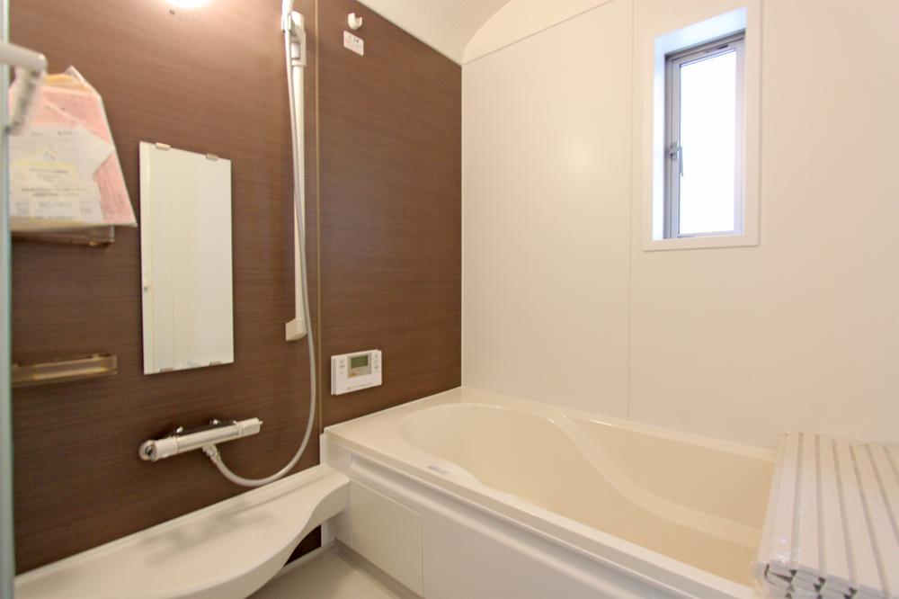 Same specifications photo (bathroom). ◆ Same specification bathroom
