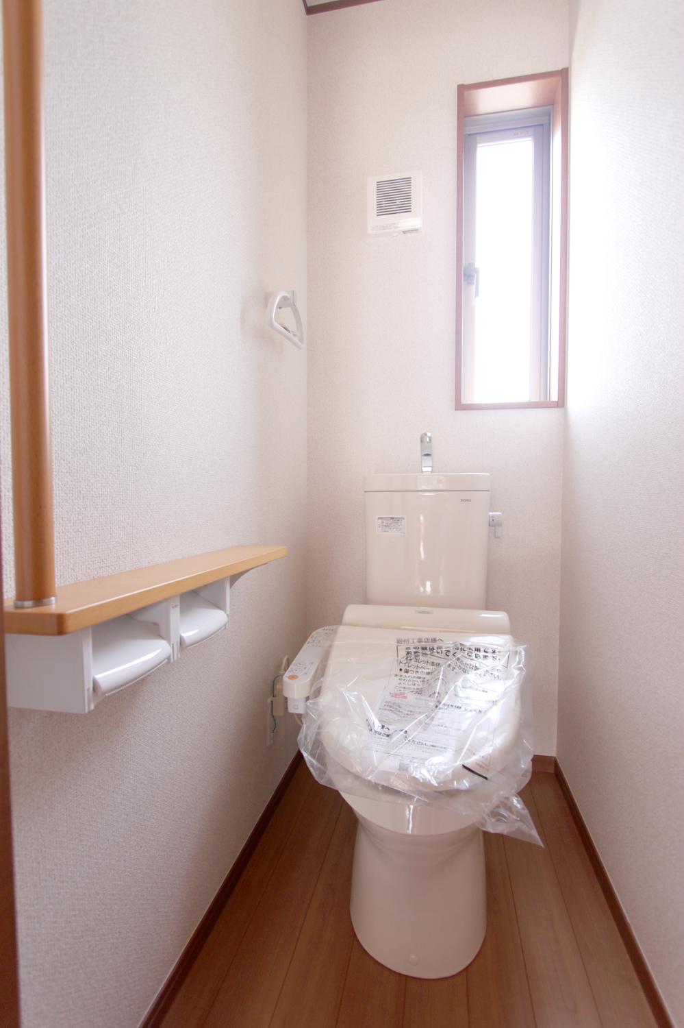 Same specifications photos (Other introspection). ◆ Same specifications toilet