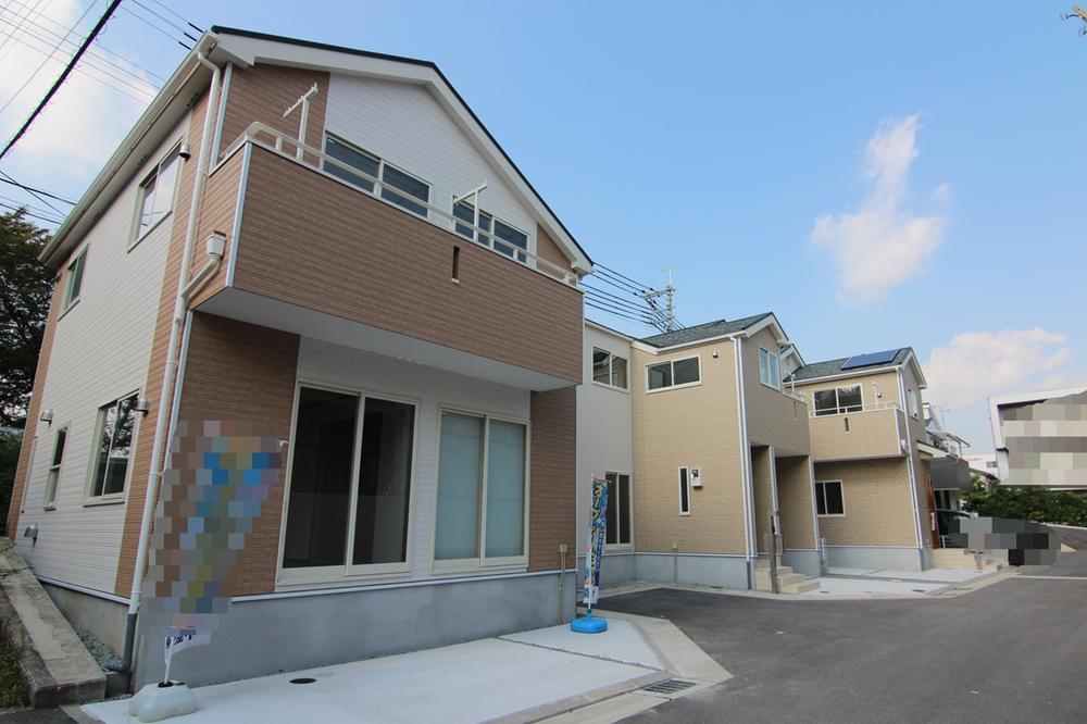 Same specifications photos (appearance). ◆ Same specifications appearance