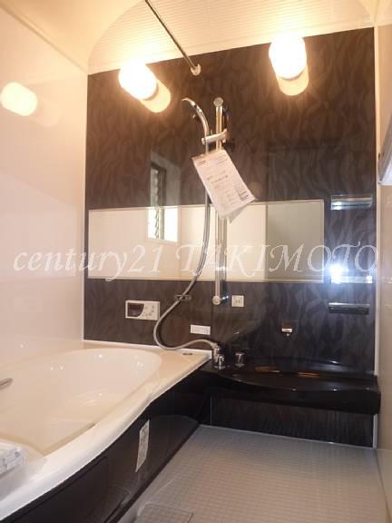 Same specifications photo (bathroom). The bathrooms are spacious 1 tsubo type!