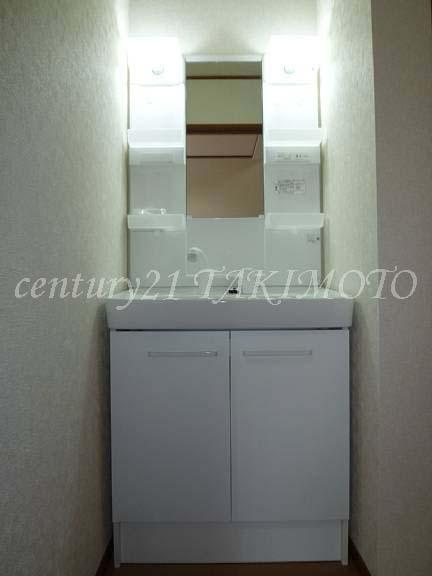 Same specifications photos (Other introspection). Convenient Shampoo dresser!