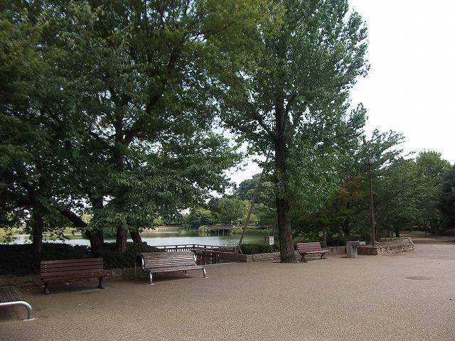 park. 664m until Minohara park