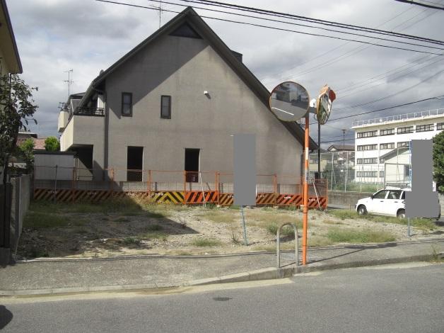 Local photos, including front road