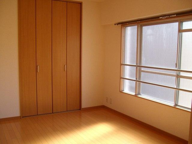 Other room space. Western style room