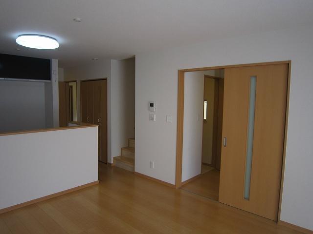 Living. Shooting from the room