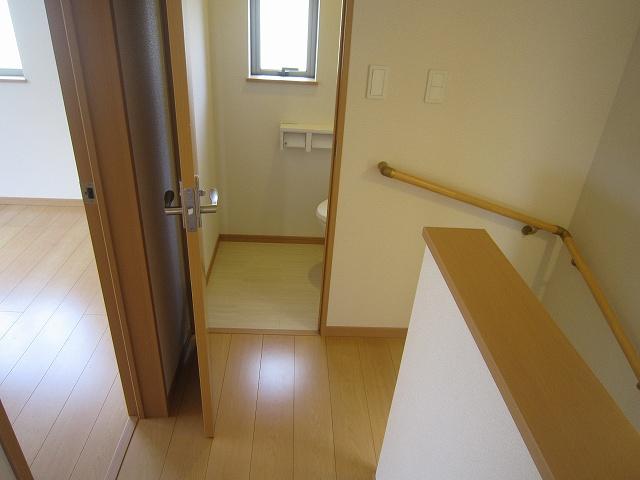 Other introspection. Shooting from the room