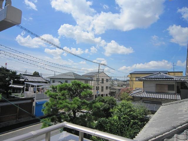 View photos from the dwelling unit. View from local