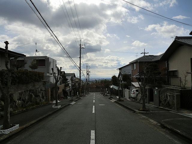 Local photos, including front road. Local (February 2013) Shooting