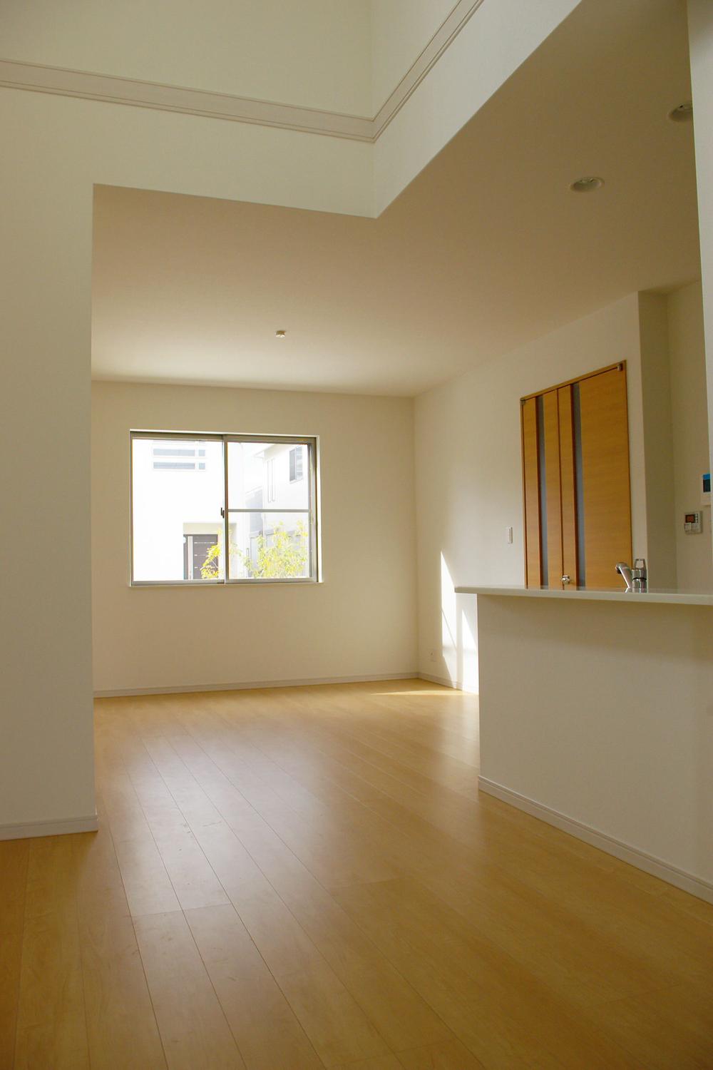 Living. Indoor (11 May 2013) Shooting No. 33 place