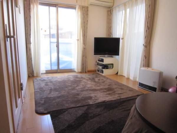 Living. LDK is about 14.5 Pledge