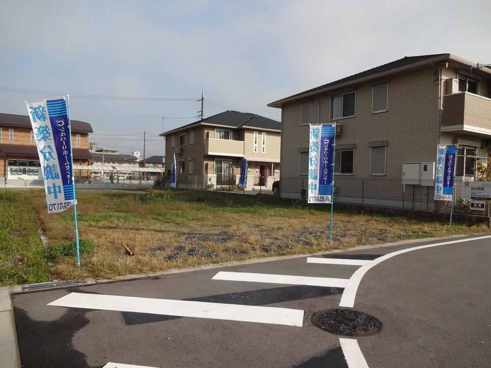 Local appearance photo. 7th South-facing compartment Land area of ​​about 51 square meters No construction conditions