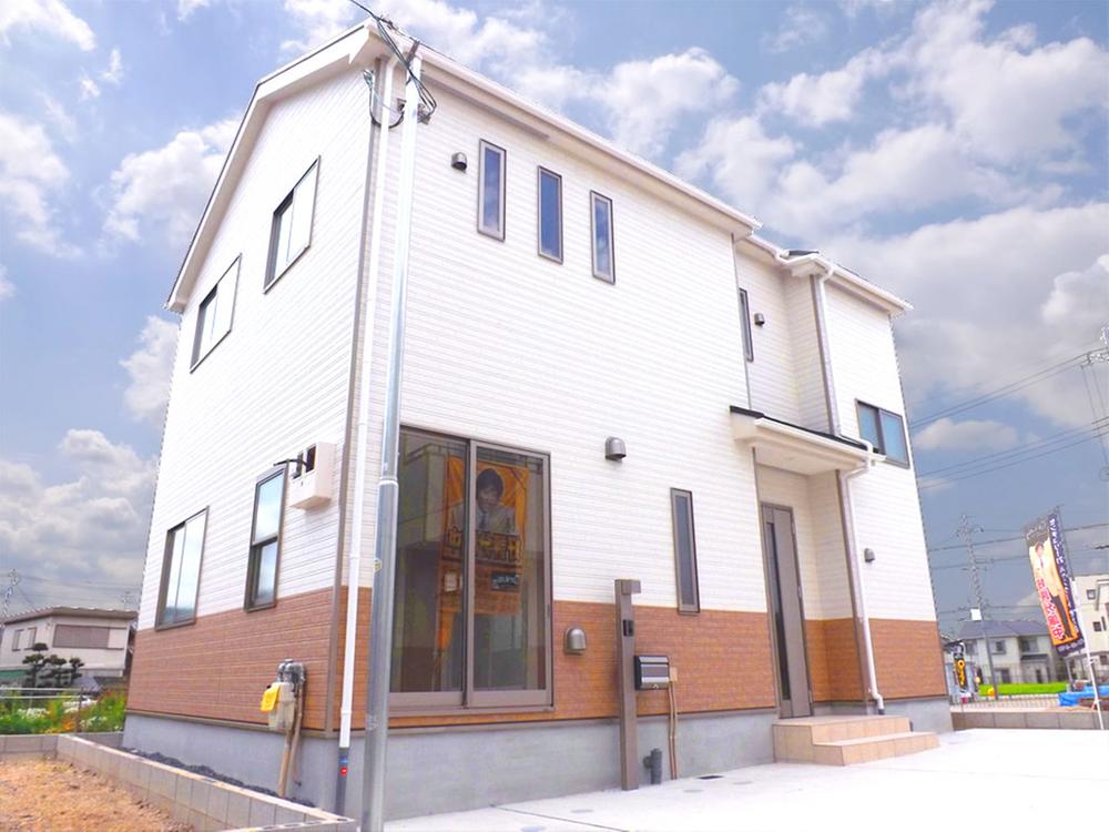 Same specifications photos (appearance). Same specifications photos (appearance) Use an outer wall wash away the dirt in the rain!