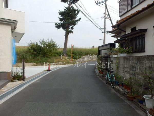 Local photos, including front road