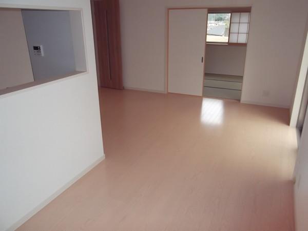 Same specifications photos (living). Living in pursuit of comfort and relaxed