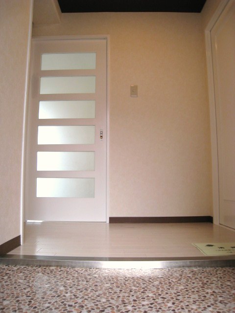 Entrance. It finished with atmosphere of cleanliness!