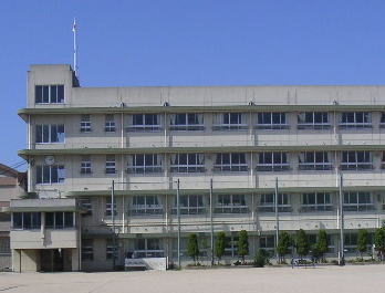 Primary school. 512m to Ibaraki Municipal Tamakushi elementary school (elementary school)