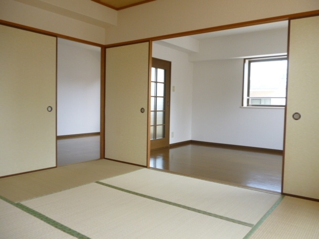 Other room space