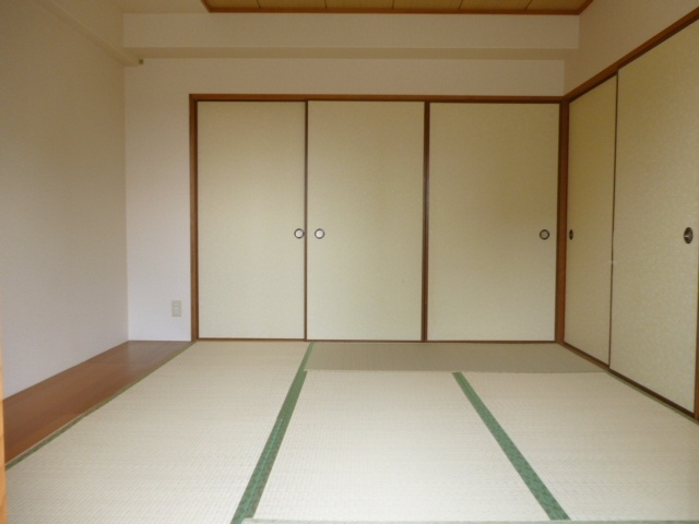 Other room space