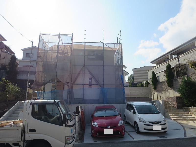 Local appearance photo. Local (11 May 2013) Shooting