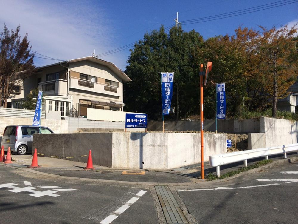 Local appearance photo. Local (11 May 2013) Shooting