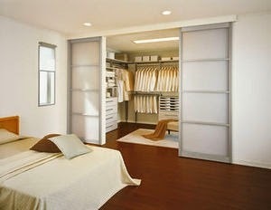 Other room space. Costume room image