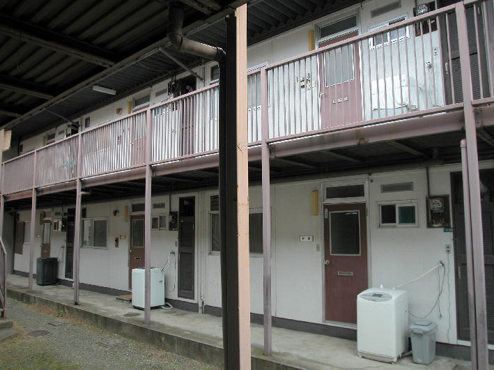 Other common areas. Share passage