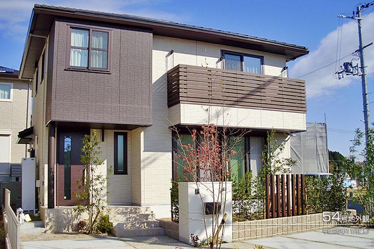 Local appearance photo.  [No. 54 place] Appearance Photo] 2013 November shooting