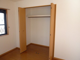 Receipt. Hallway storage